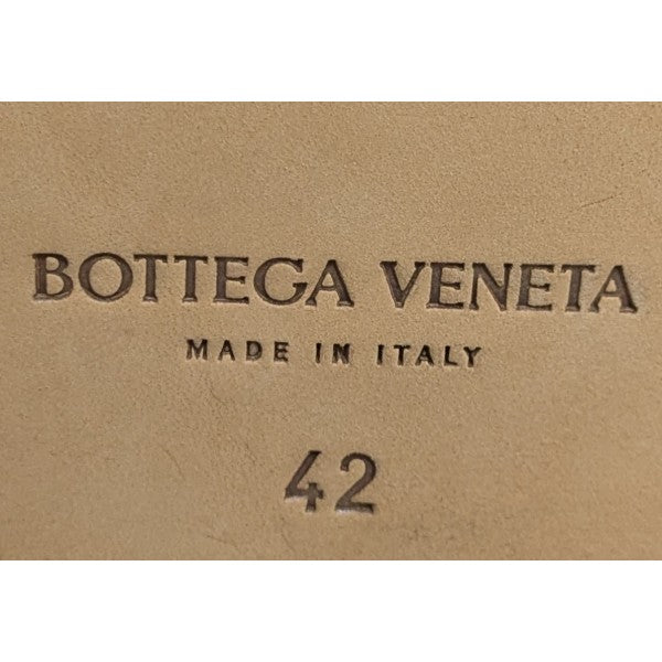 ストラット アンクル ブーツ