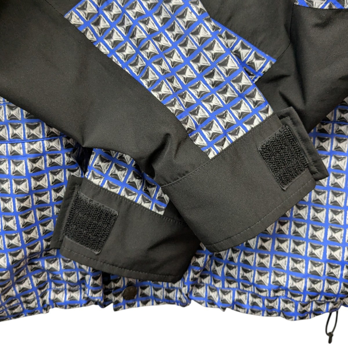 Supreme×THE NORTH FACE 21SSStudded Mountain Light JacketスタッズマウンテンパーカーNP12103I 古着・中古-6枚目のアイテム画像