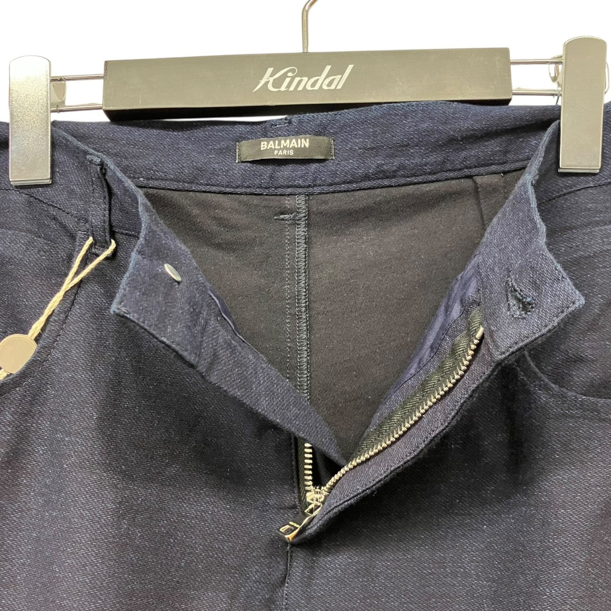 【美品！】BALMAIN カーゴショーツ 定価148,000円！ BALMAIN(バルマン) コットンカーゴショーツ ネイビー サイズ 16A
