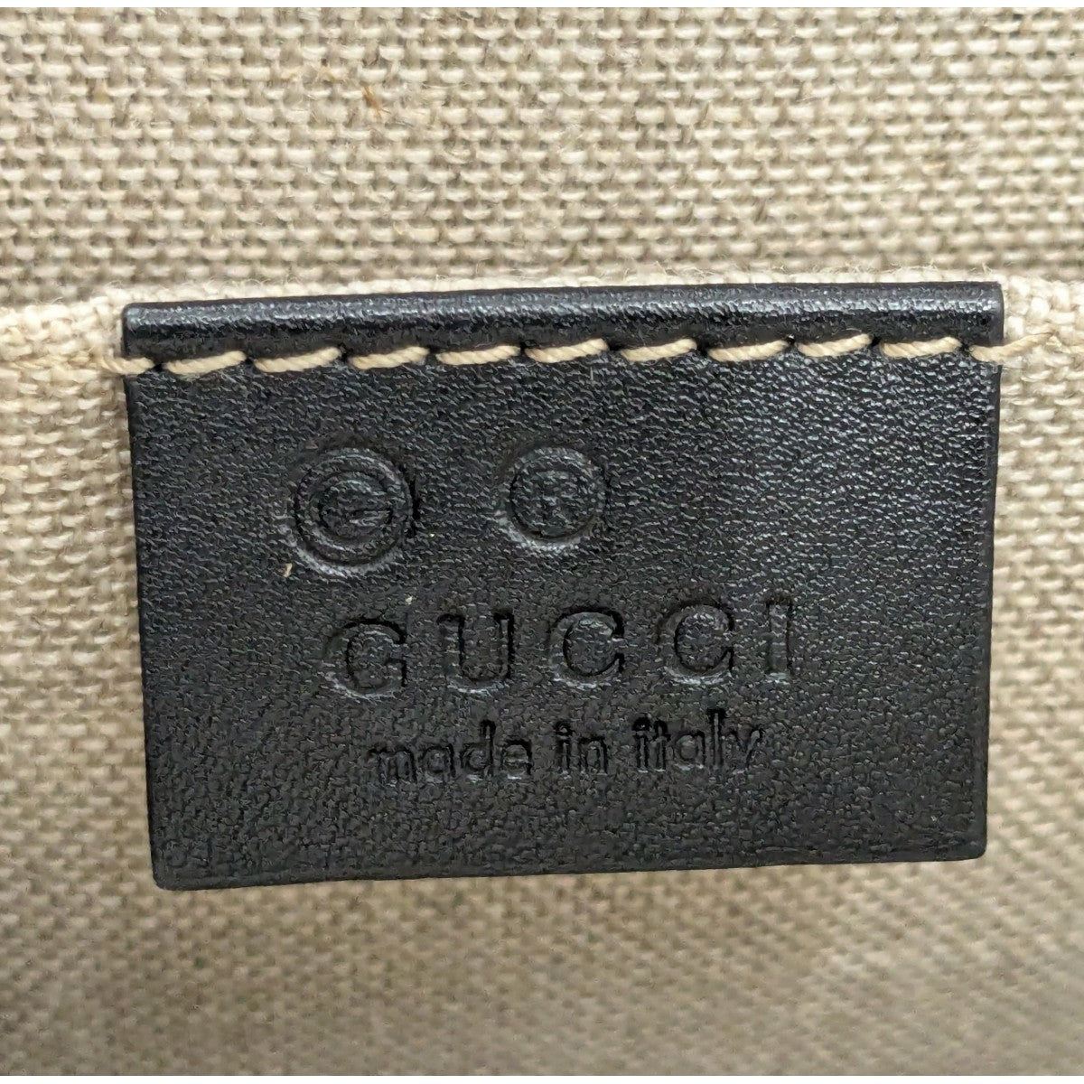 エミリー マイクログッチッシマレザー チェーンショルダーバッグ