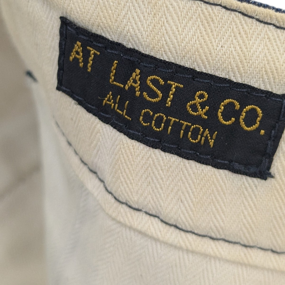 ATLAST ＆ CO(アットラスト) デニムトラウザーズ インディゴ サイズ 28