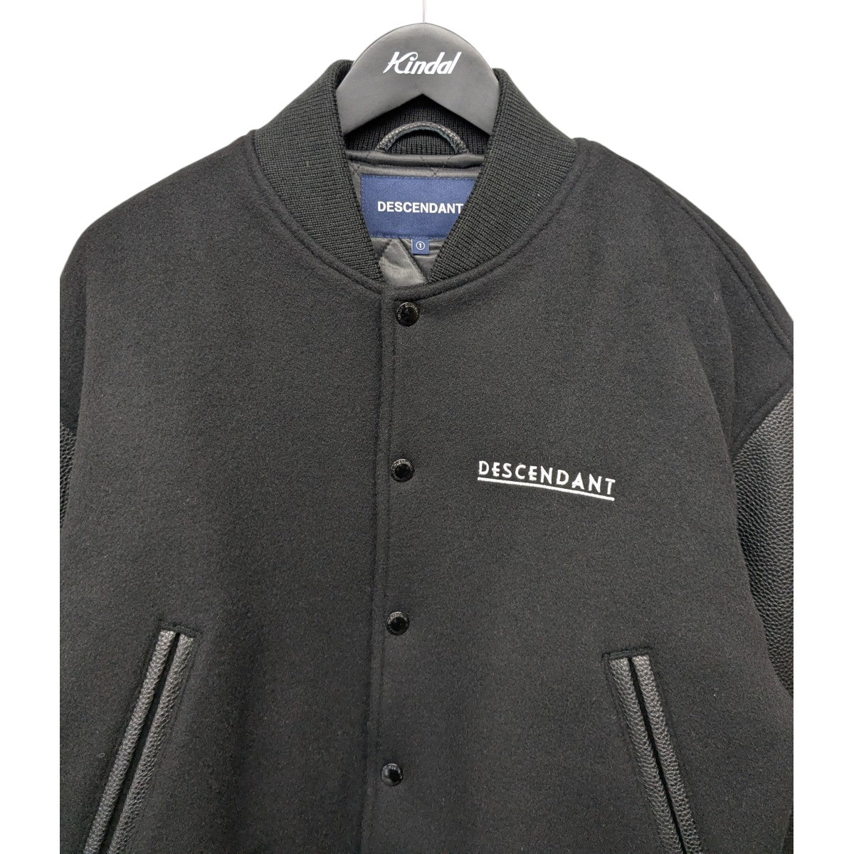 25AW「FLUKE UP VARSITY JACKET」バーシティジャケット