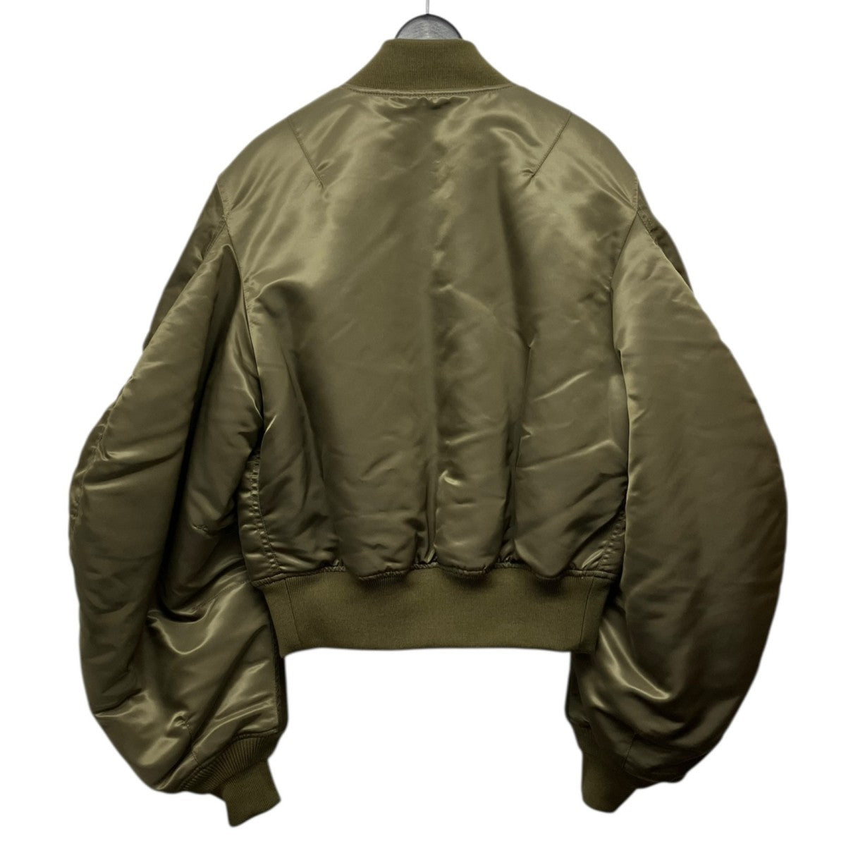25AW「NYLON MASSIVE ROUNDED SLEEVE BOMBER JACKET」ナイロンボンバージャケット
