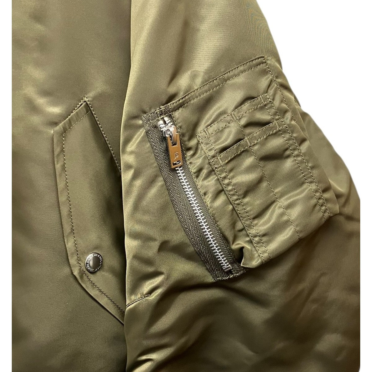 25AW「NYLON MASSIVE ROUNDED SLEEVE BOMBER JACKET」ナイロンボンバージャケット