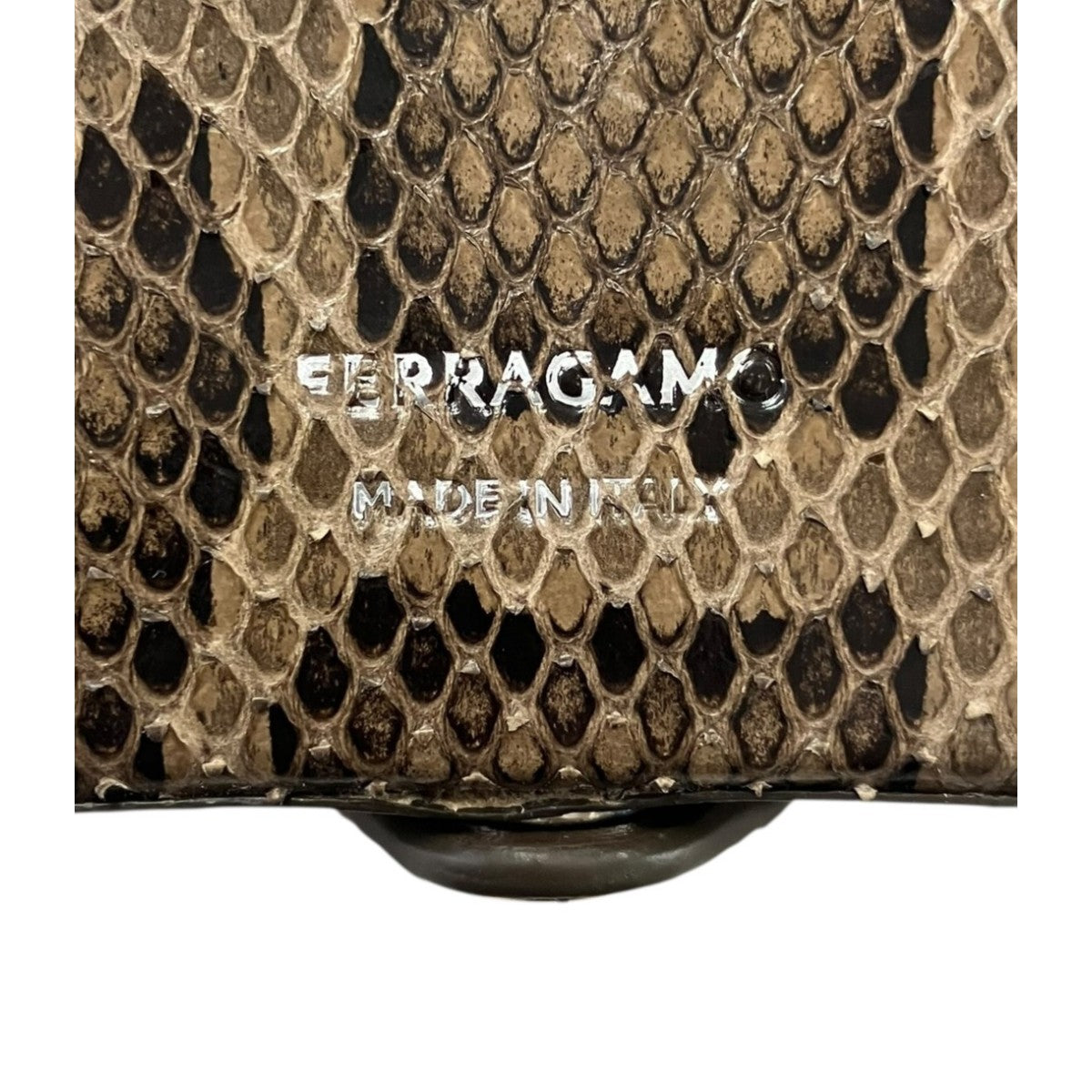 パイソンウォレット 財布