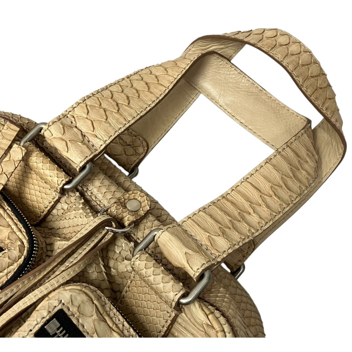 ベティ パイソンバッグ