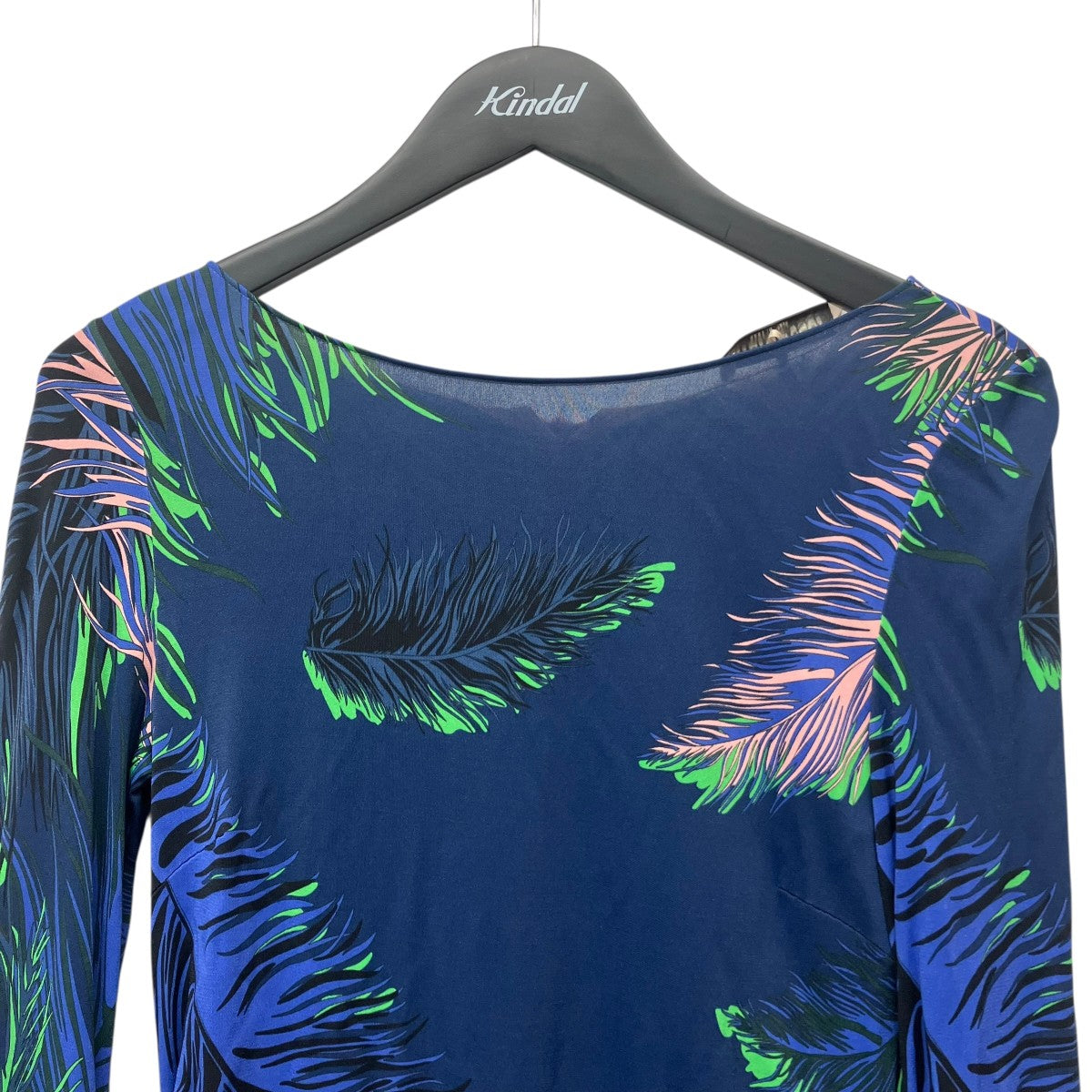 Emilio Pucci 総柄プルオーバートップス66RN49 古着・中古-3枚目のアイテム画像