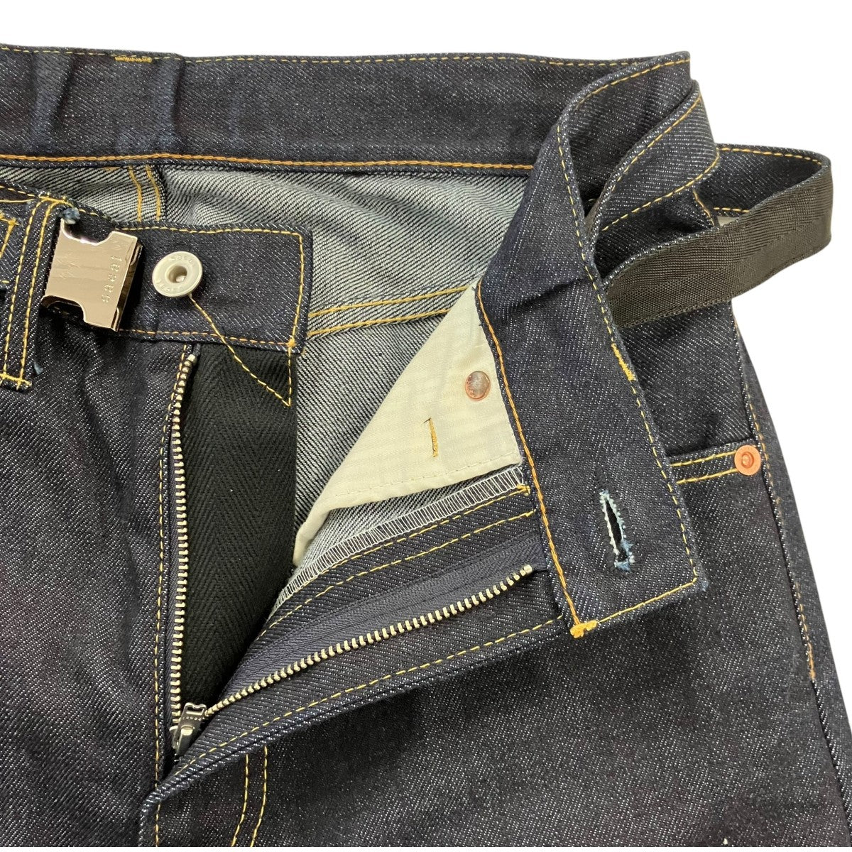 sacai 「Wide Denim Pants」ベルテッドワイドデニムパンツ 古着・中古-4枚目のアイテム画像