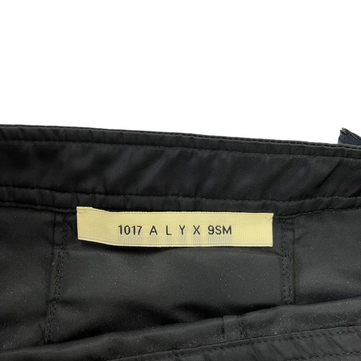 1017 ALYX 9SM Buckle Nylon Skirtベルテッドナイロンミニスカート 古着・中古-3枚目のアイテム画像