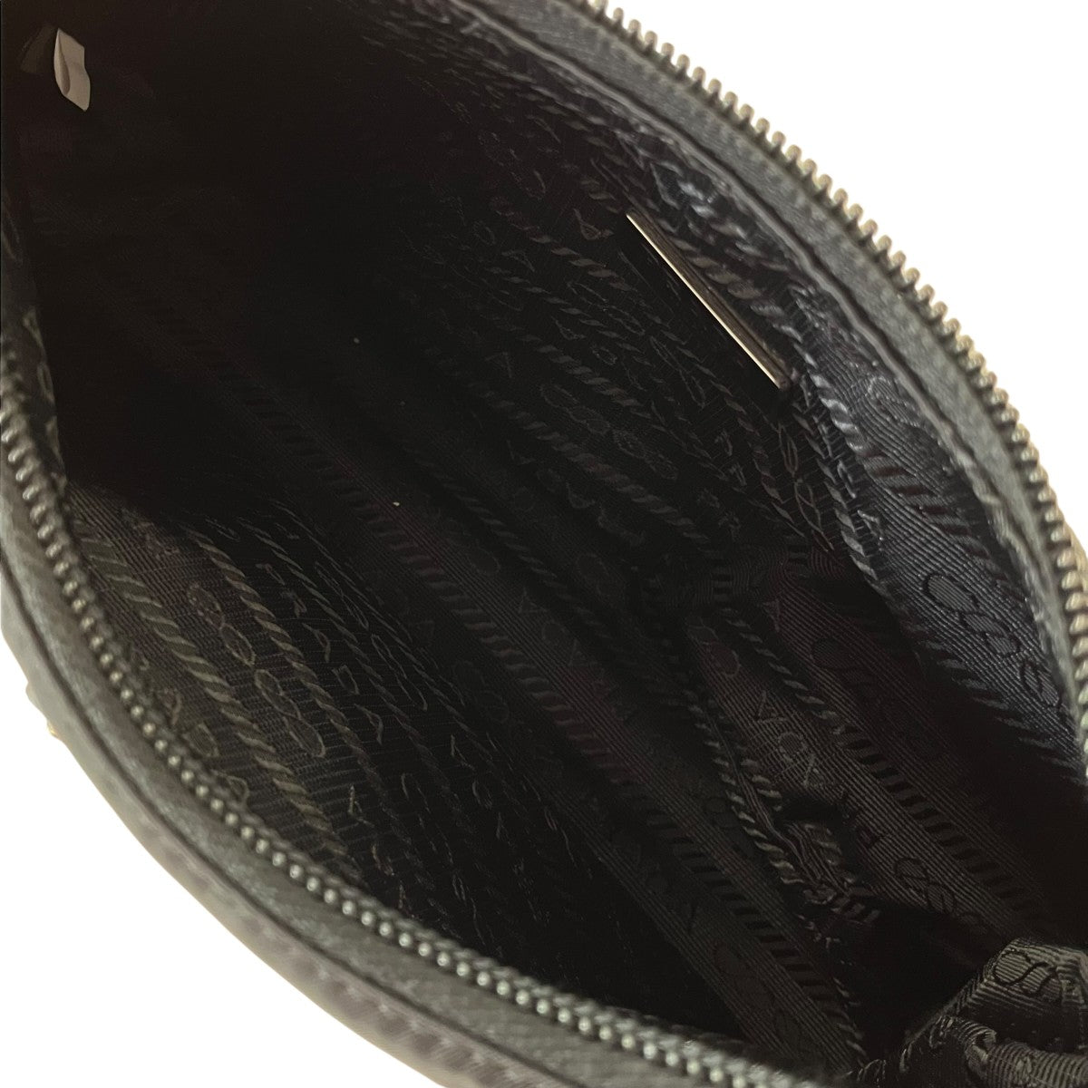 PRADA Re-Edition 2000 Re-Nylonロゴプレートナイロンミニバッグ1NE515 古着・中古-6枚目のアイテム画像