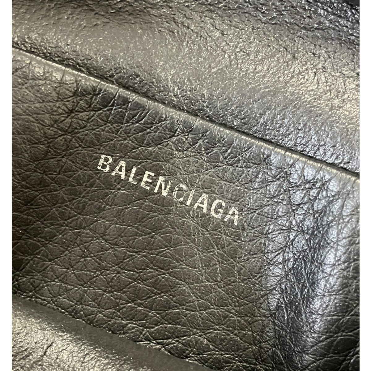 BALENCIAGA エブリデイ カメラバッグ 古着・中古-8枚目のアイテム画像