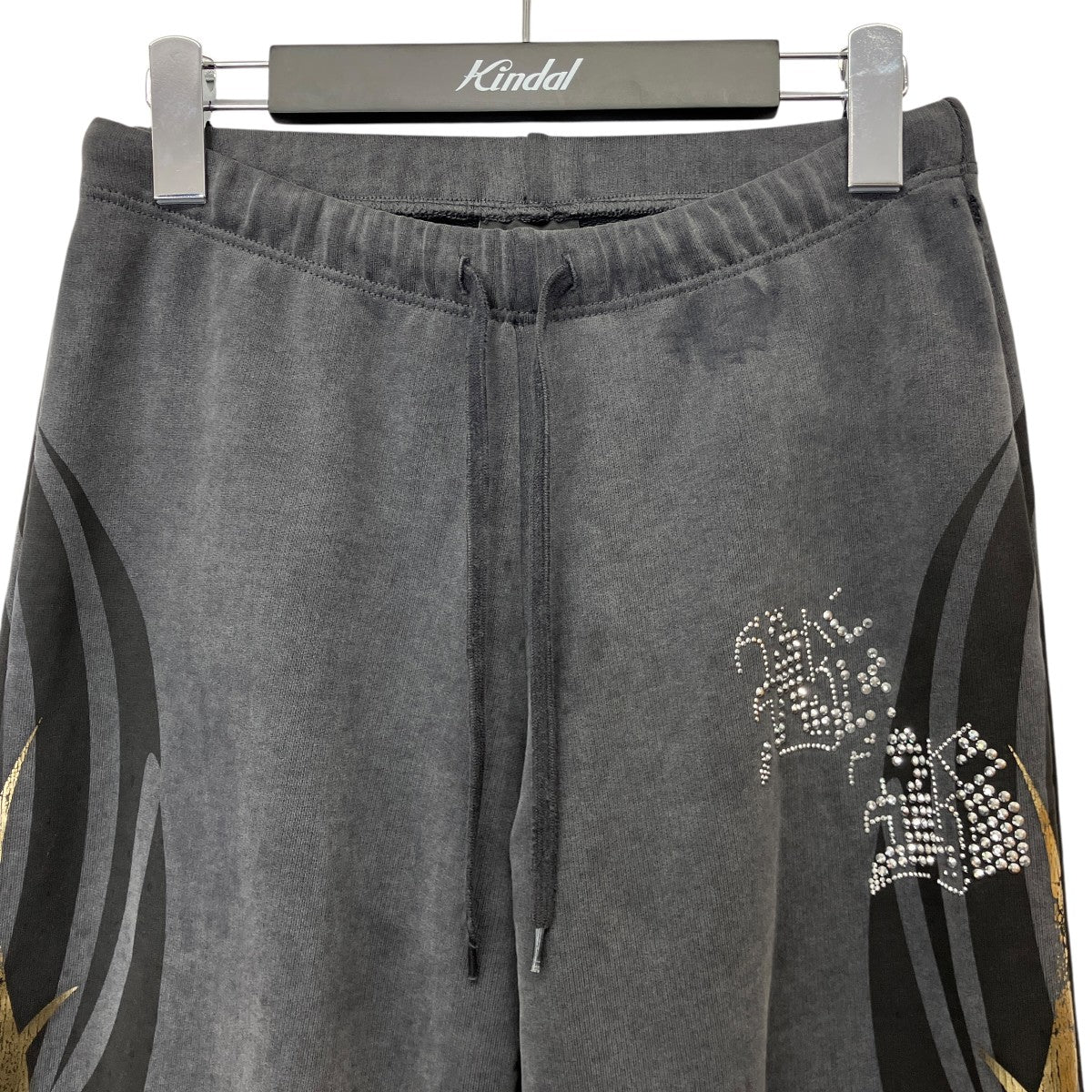25SSTacky Gold Baggyダメージ加工ラインストーンスウェットパンツ806207 TRVR6