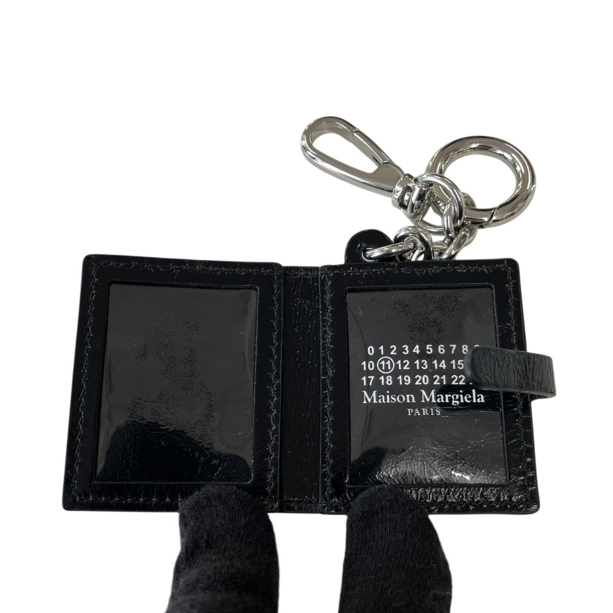 IDフォトホルダーチャームSA1VL0057