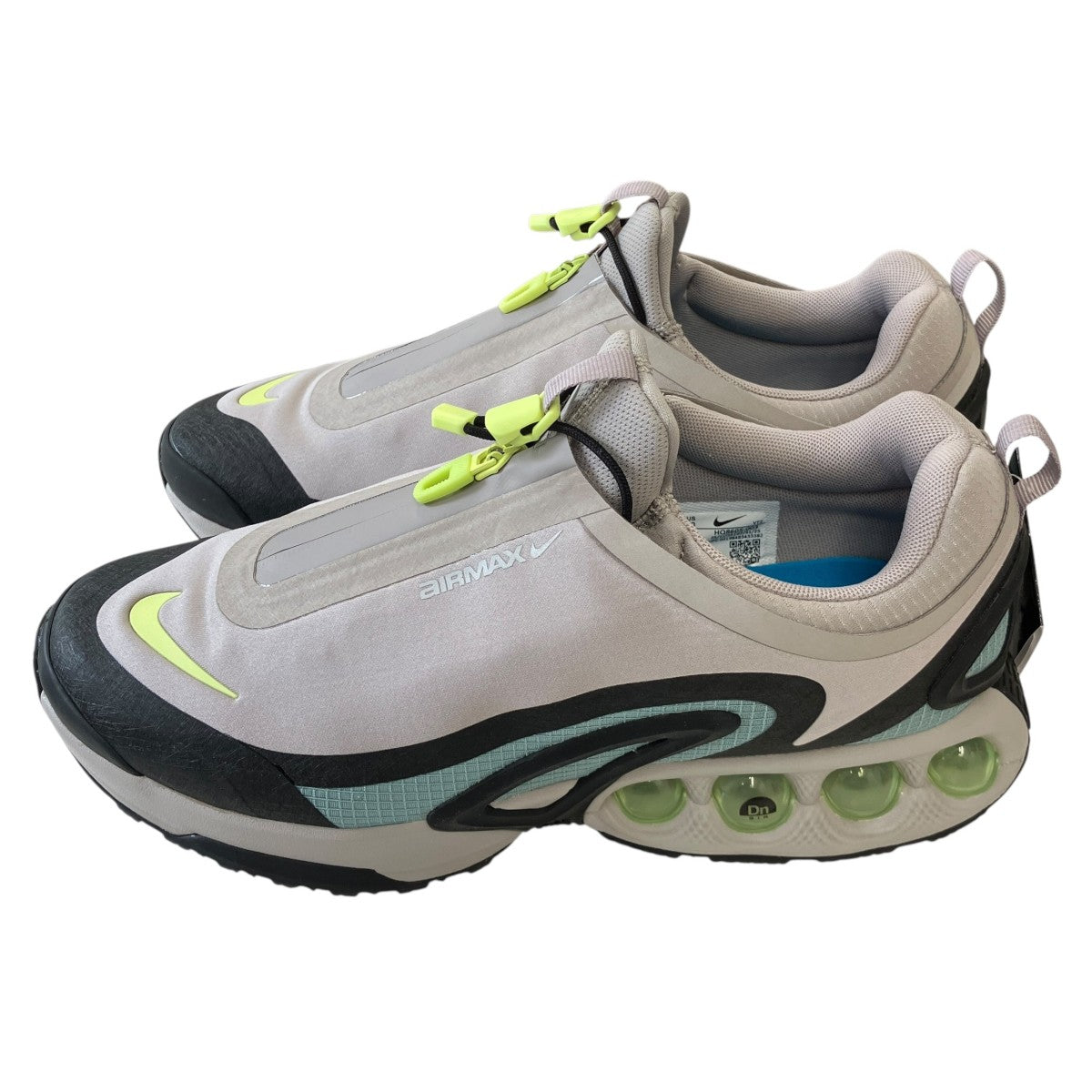 「AIR MAX DN ROAM」スニーカー