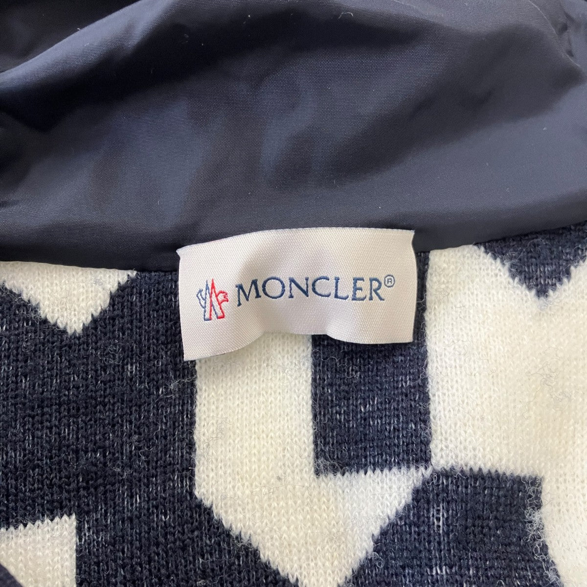 MONCLER 23AWモノグラム ジップアップフリースジャケットI20918G00063 古着・中古-4枚目のアイテム画像