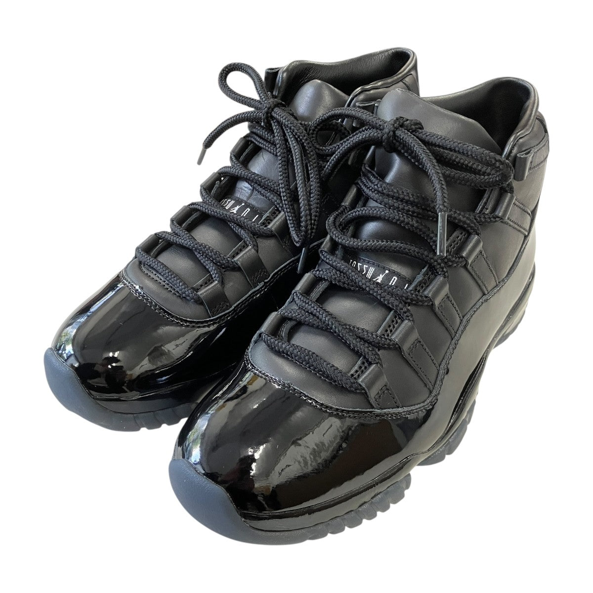 26AWAIR JORDAN 11ハイカットスニーカーIV7639-001