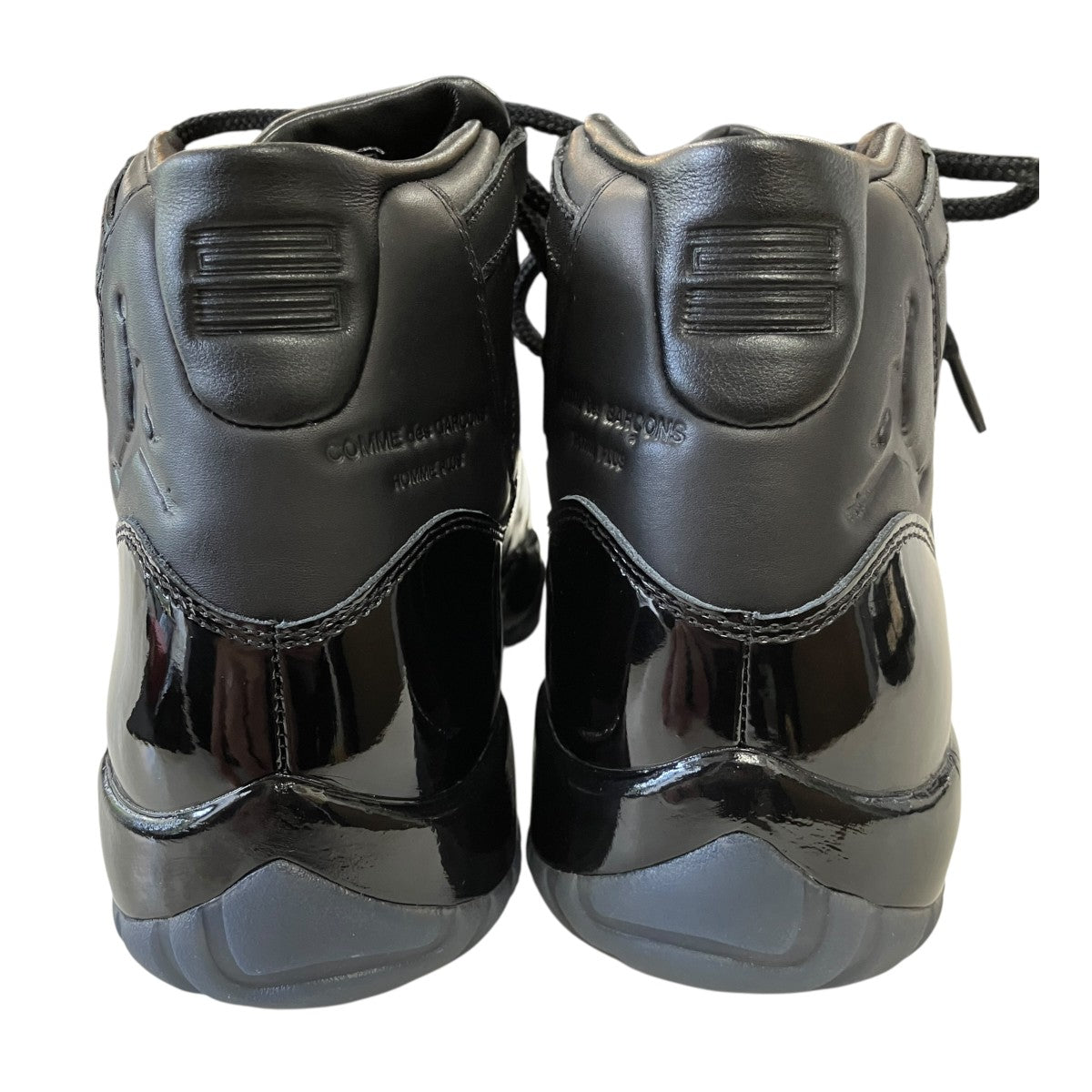 26AWAIR JORDAN 11ハイカットスニーカーIV7639-001