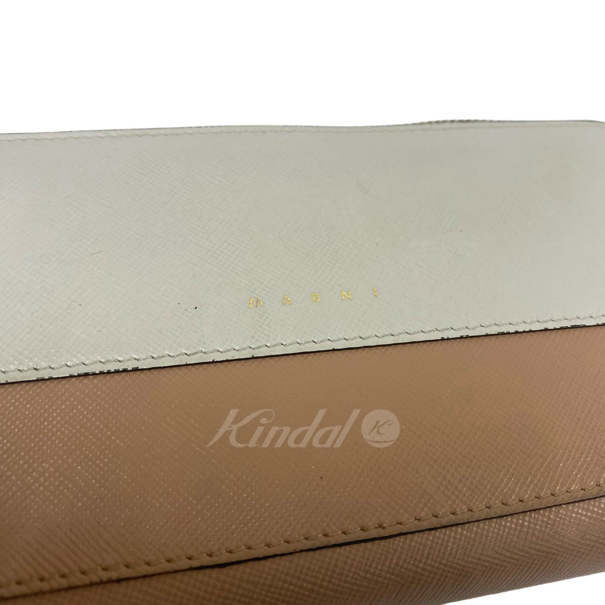 ラウンドジップ長財布