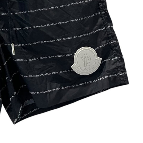 koko　モンクレール　pomme 1 サンプル　イタリア製　ゼブラ MONCLER(モンクレール) ロゴボーダーショートパンツH10912C00001