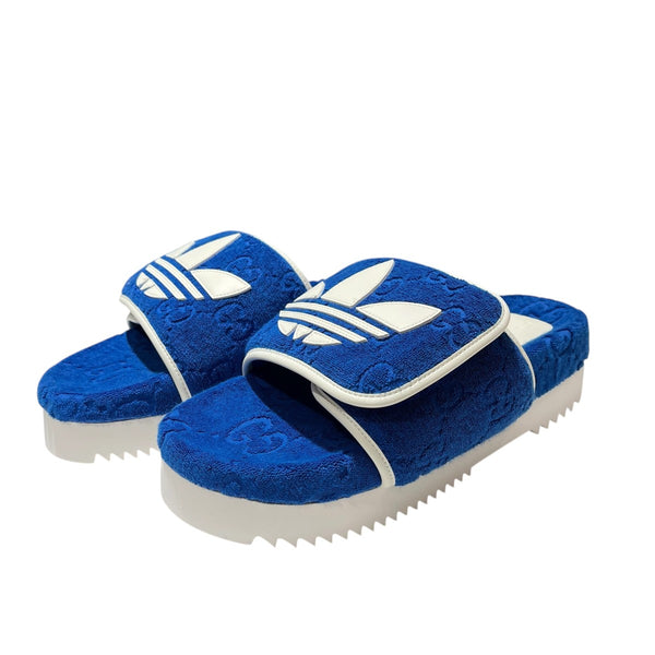 GUCCI×adidas パイル地 GG柄プラットフォームベルクロサンダル ブルー