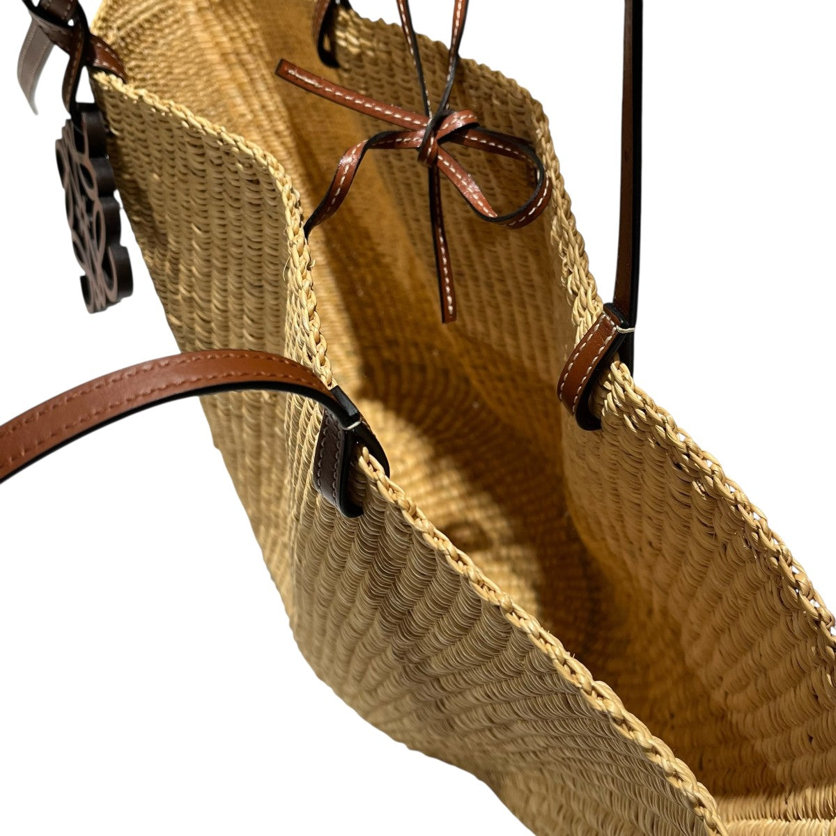 LOEWE(ロエベ) Shell Basket Bagアナグラムチャームカゴバッグ