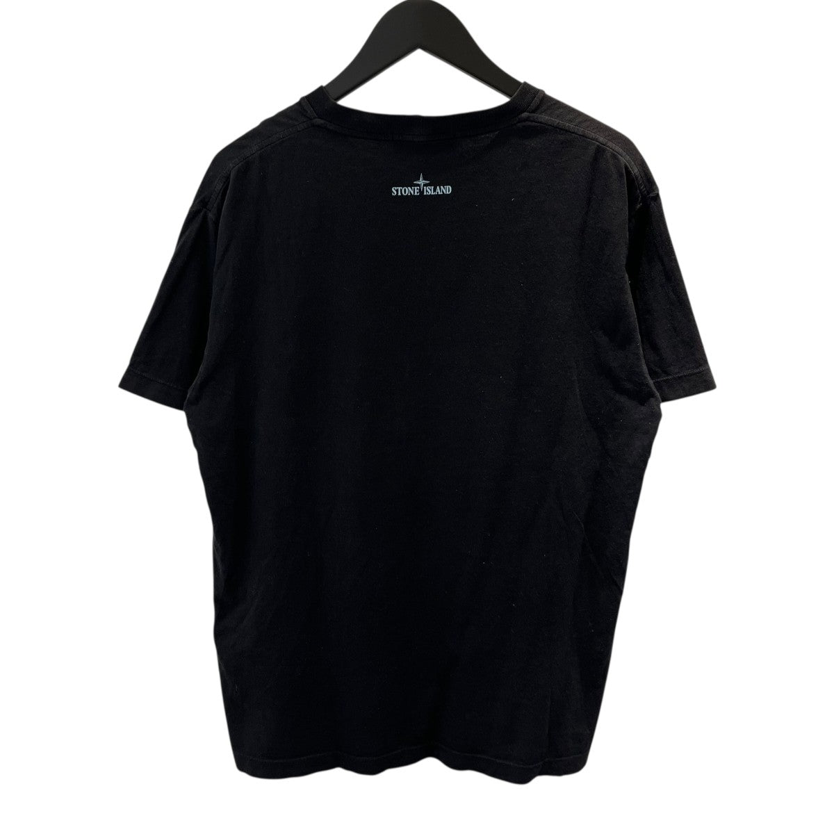 ストーンアイランド ロゴプリントTシャツ ブラック Stone Island ロゴ Tシャツ | ブラック | FARFETCH JP