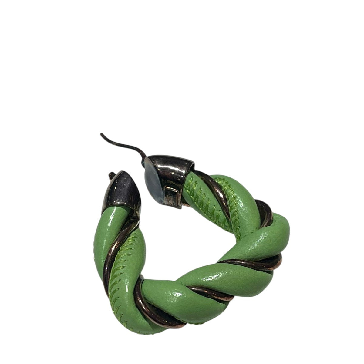 ツイストトライアングルピアス