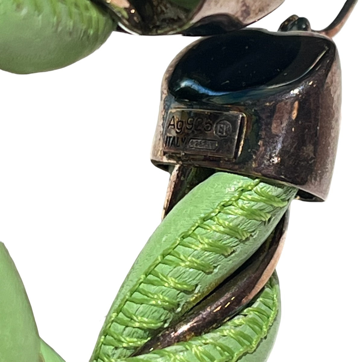 ツイストトライアングルピアス