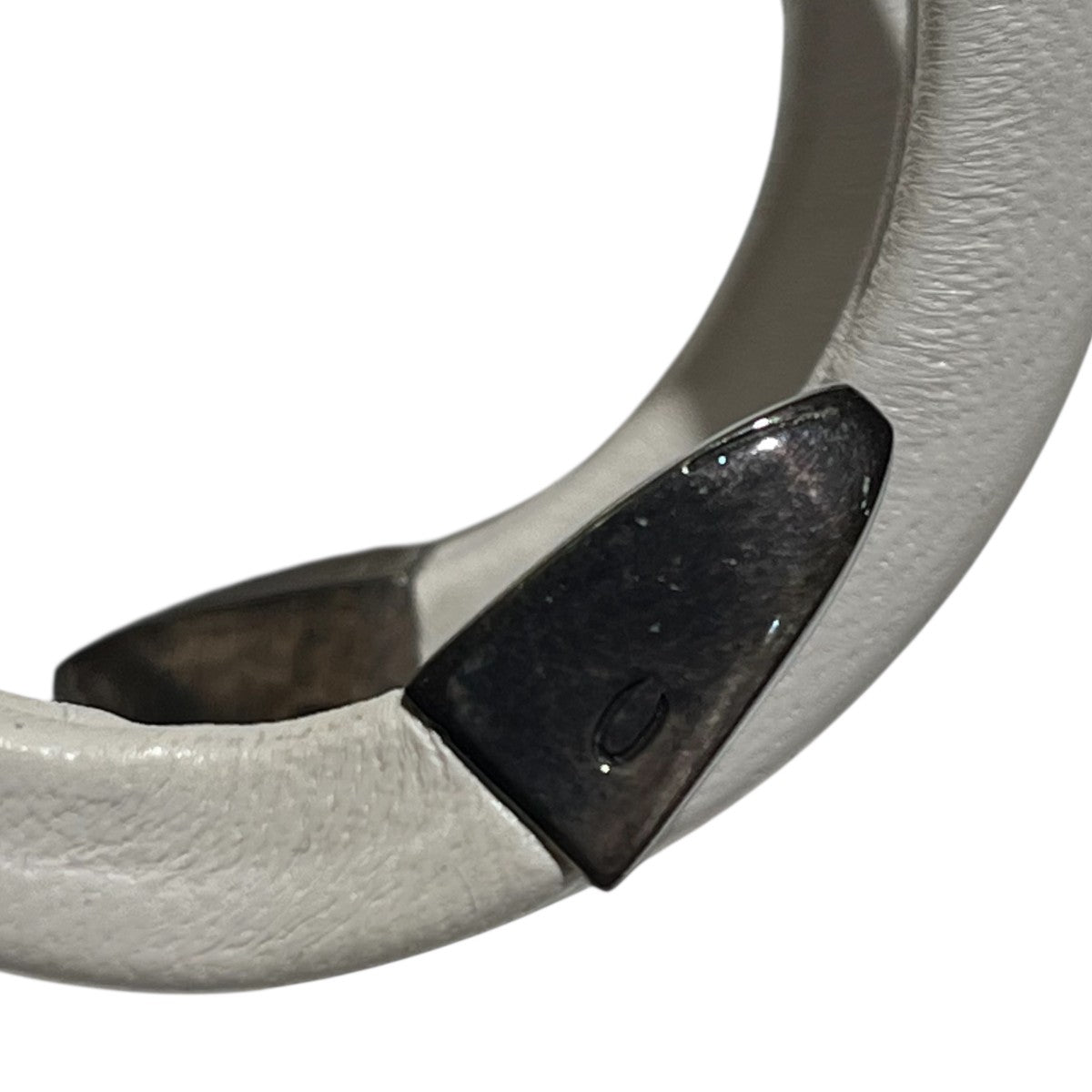 コイルド カフ ブレスレット