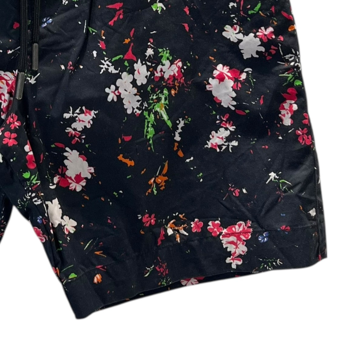 DIESEL 総柄ショートパンツ 古着・中古-4枚目のアイテム画像