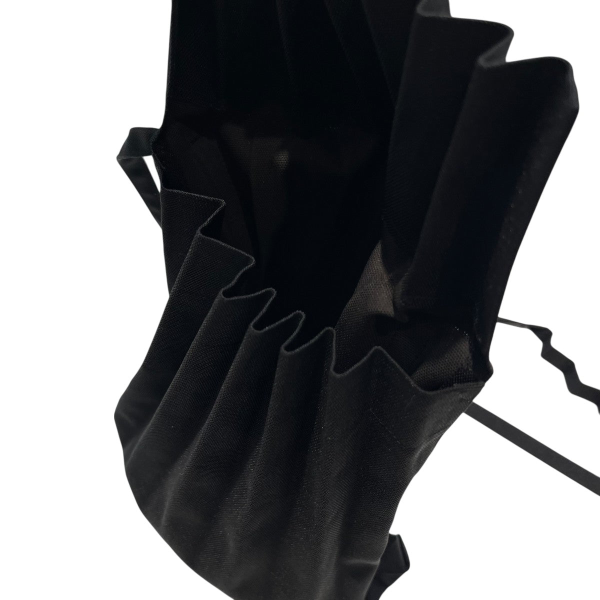 me ISSEY MIYAKE(ミーイッセイミヤケ) プリーツバッグMI91AG203