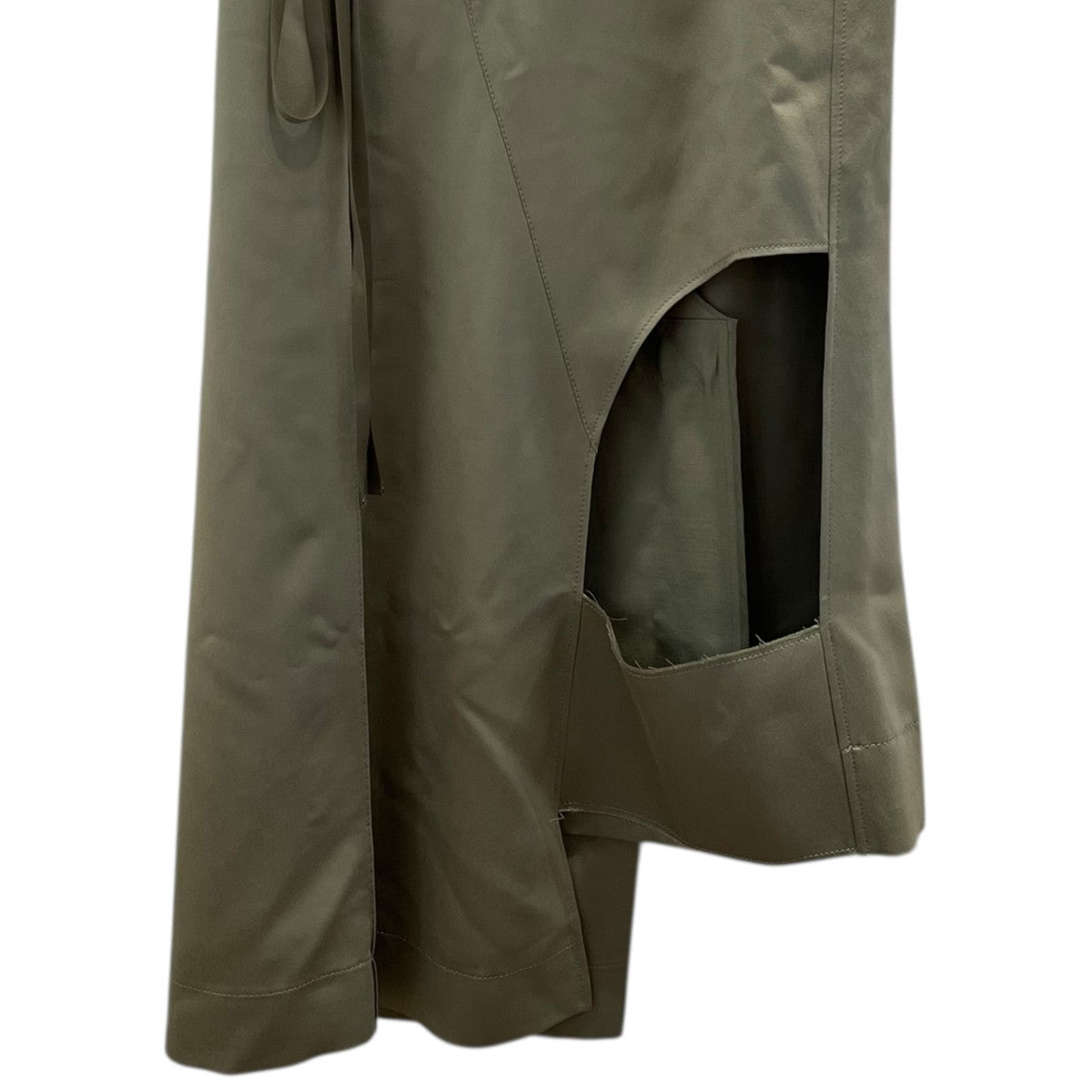 IRENE Hollow Out Satin Skirtスカート23A87004 古着・中古-4枚目のアイテム画像