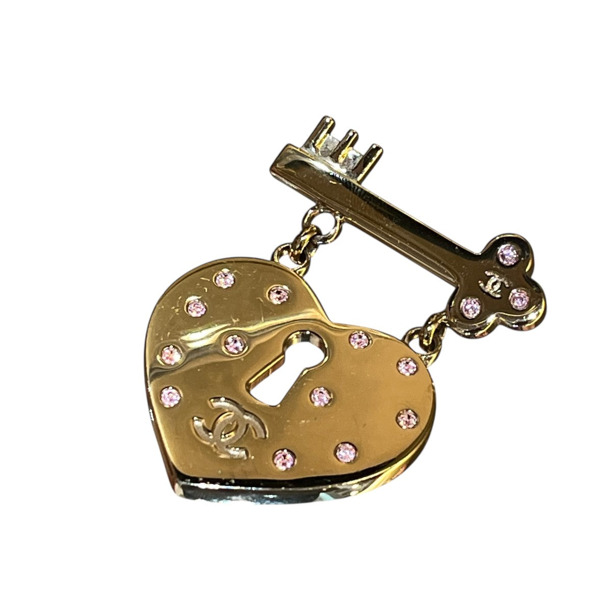 CHANEL 02P ラインストーンハートロックブローチ 古着・中古-1枚目のアイテム画像