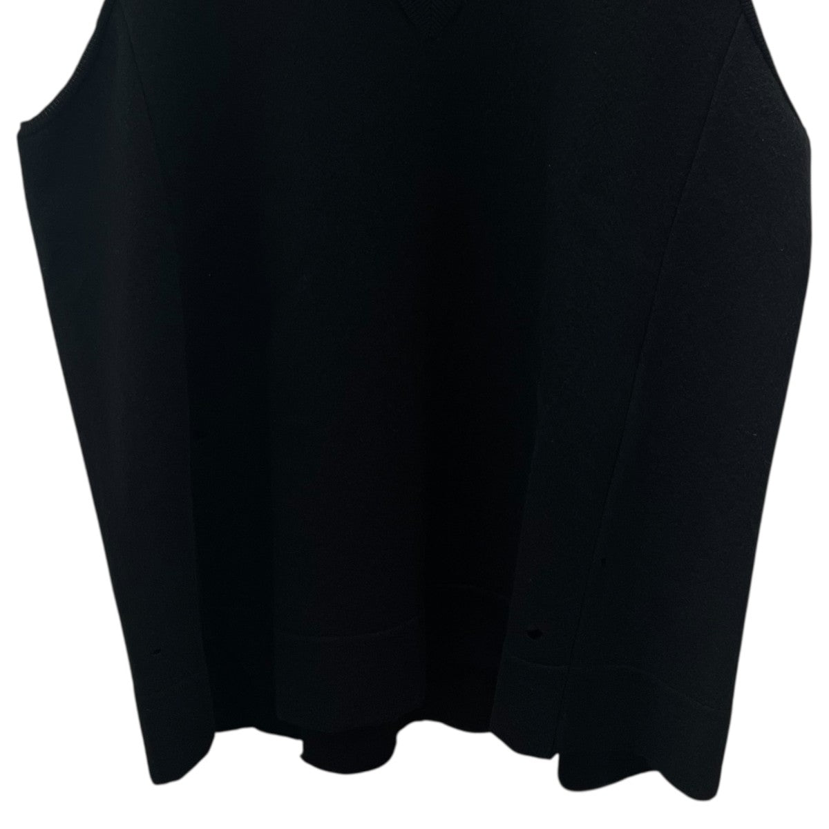 【専用】希少Maison Margiela  ベスト　ダメージ、ペンキ加工 新品】希少Maison Margiela H&M ベスト ダメージ、ペンキ加工