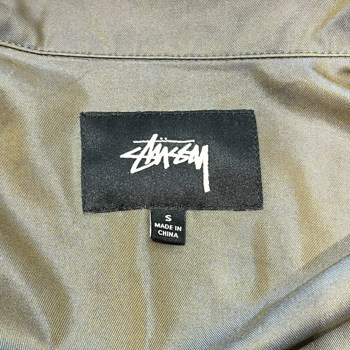 stussy(ステューシー) Iridescentジップジャケット オリーブ