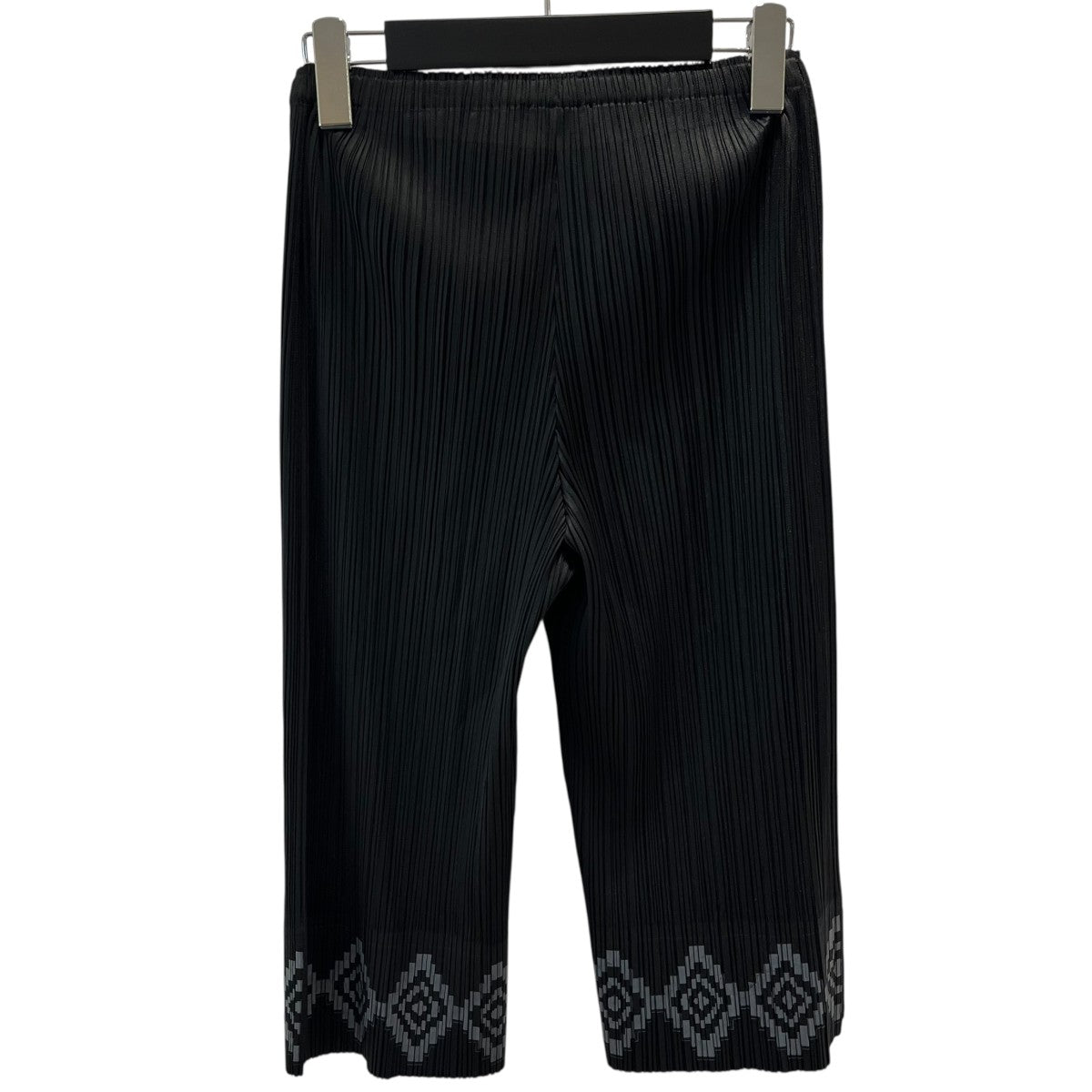PLEATS PLEASE 裾ネイティブ柄プリーツクロップドパンツPP91-JF631 古着・中古-2枚目のアイテム画像