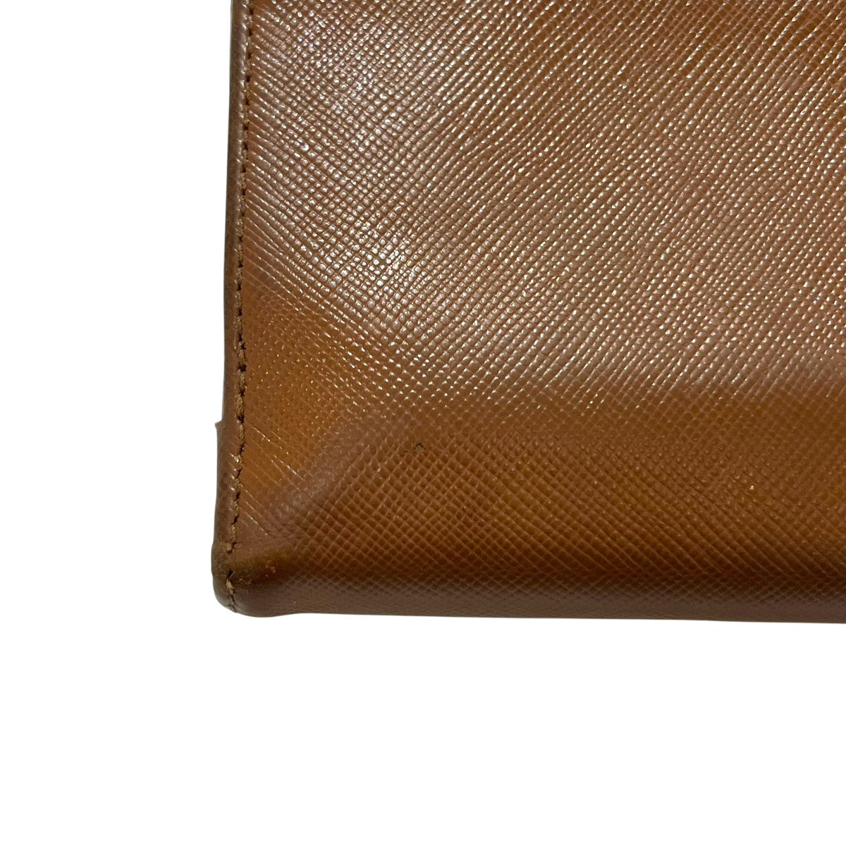 PRADA(プラダ) 三つ折り財布 224 ブラウン｜【公式】カインドオル