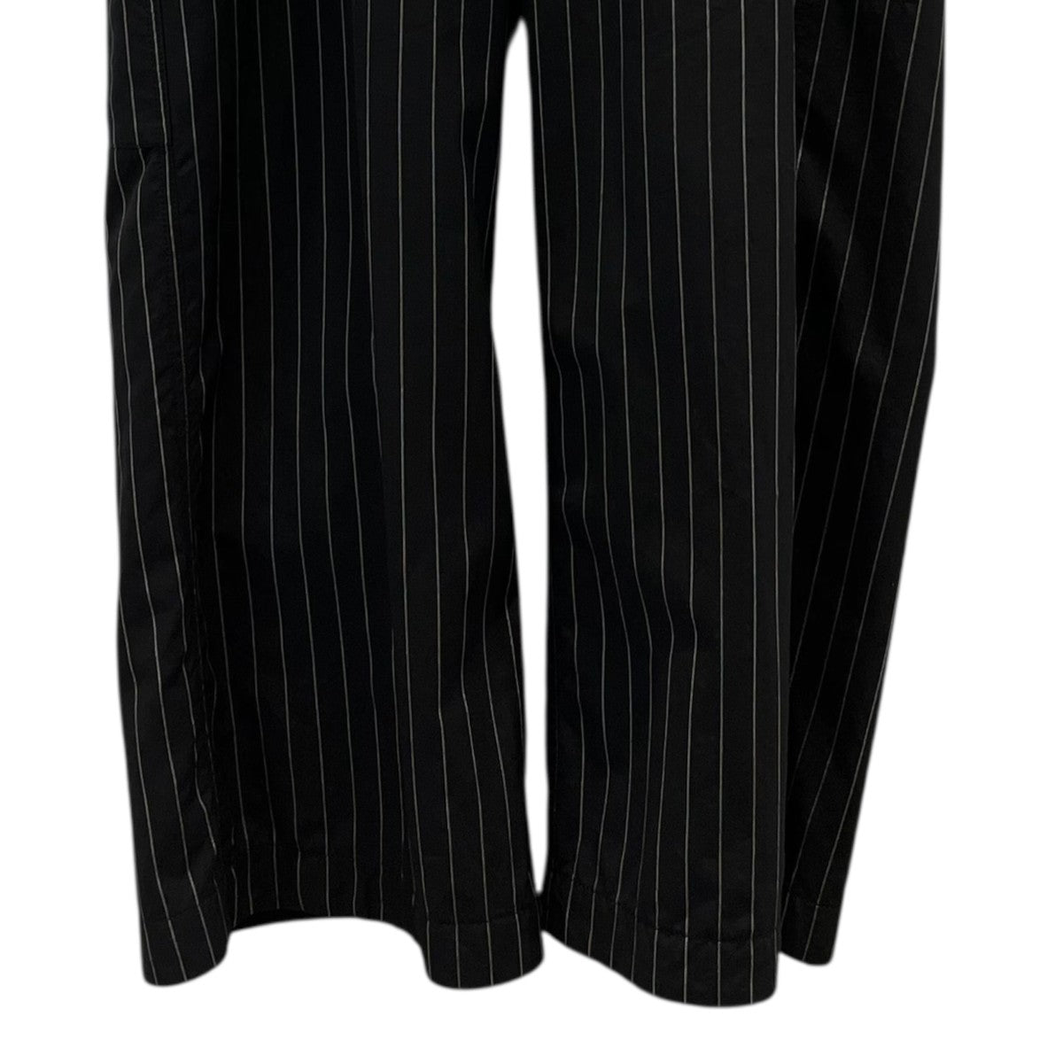【新品】sacai グレストライプトラウザー ボトムス sacai(サカイ) ストライプWool Silk Suiting Pants25-03716M 25