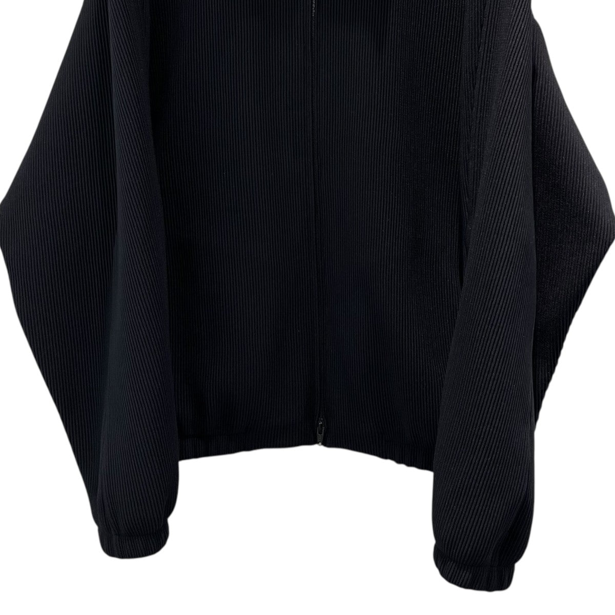 ssstein(シュタイン) 25SSGradation Pleats Twist Sleeve Zip Jacket