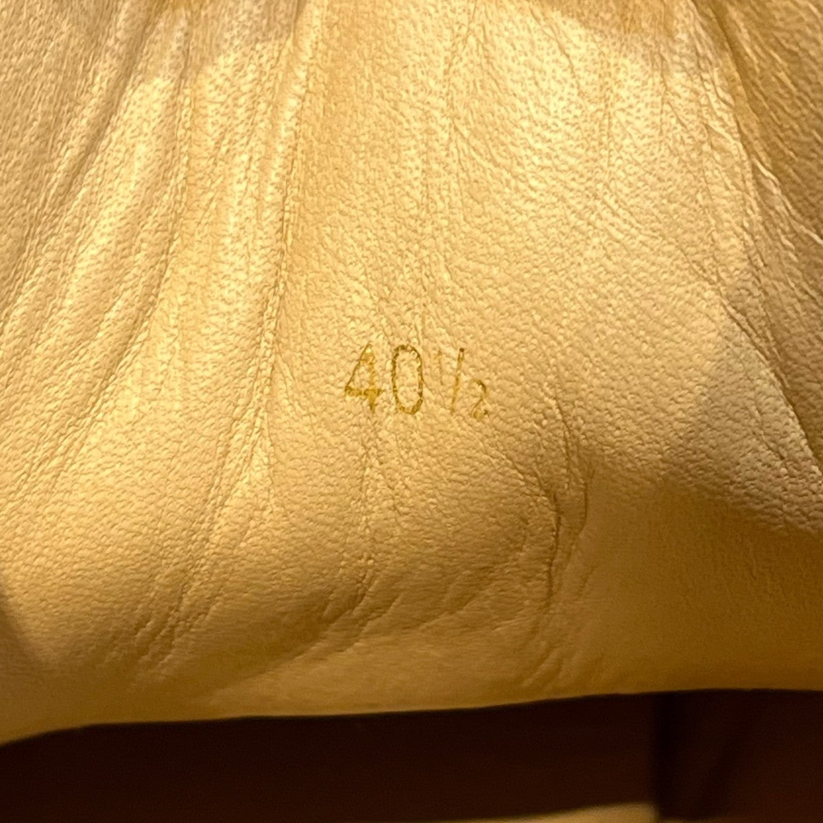 ハイカットスニーカー