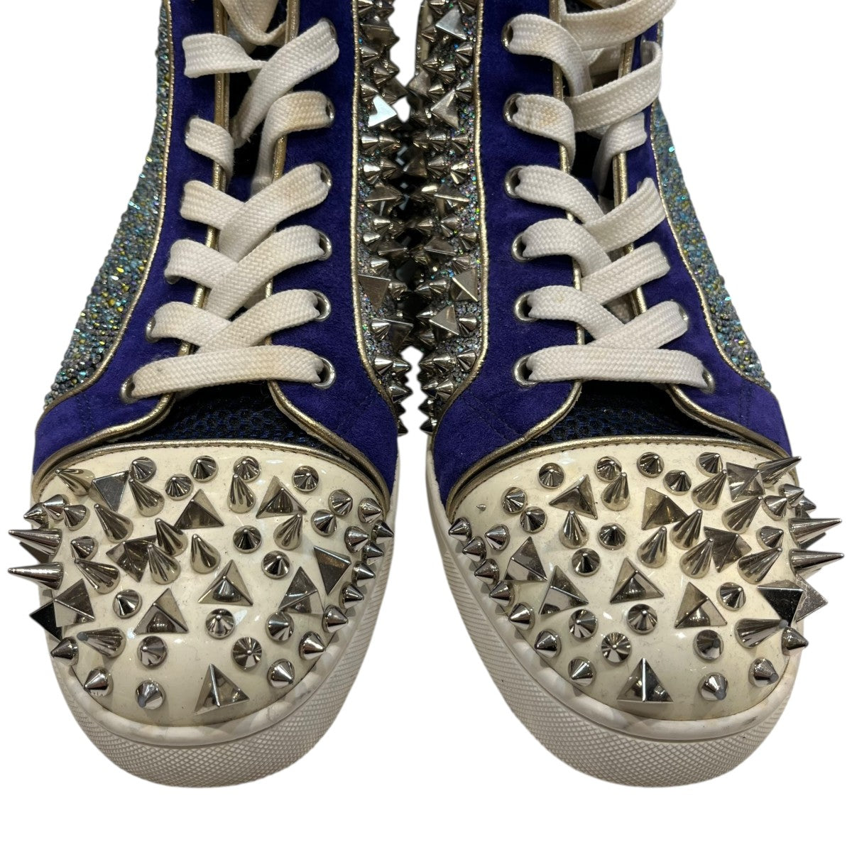 ハイカットスニーカー