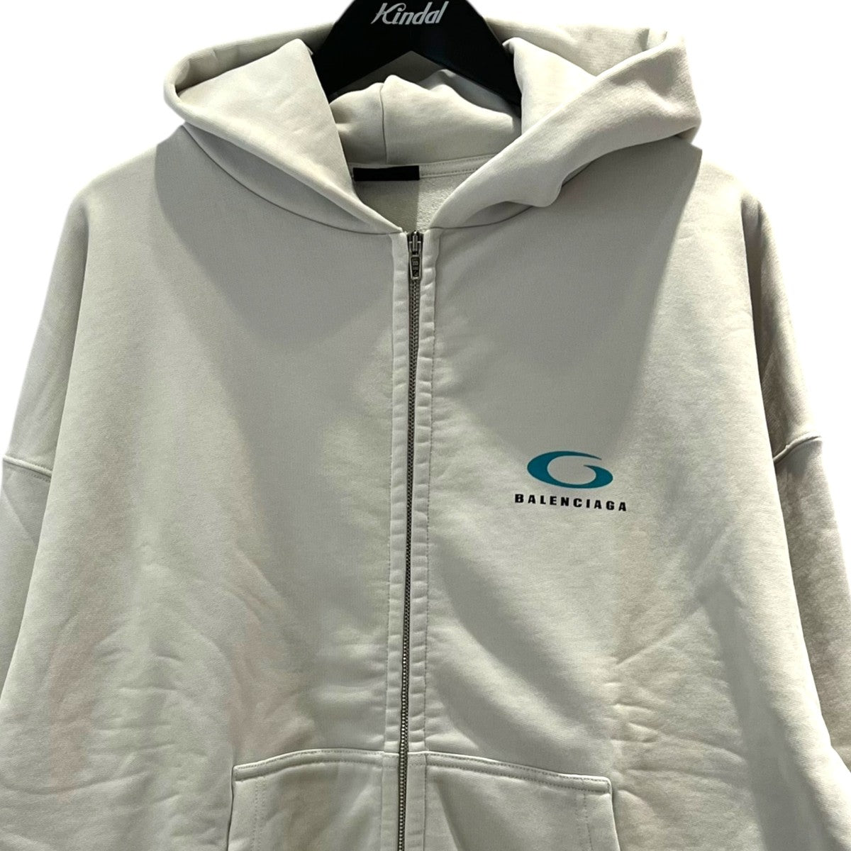 BALENCIAGA バレンシアガ プルオーバーパーカー バービーロゴプリント BALENCIAGA - バレンシアガ バービーロゴプリントプルオーバー