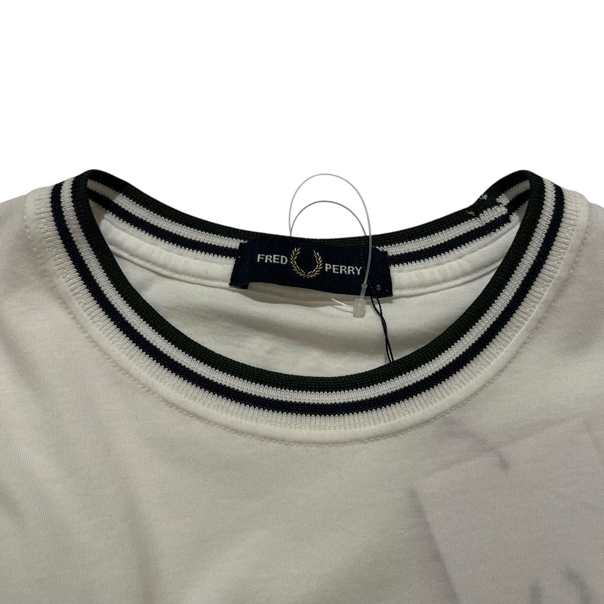 FRED PERRY 刺繍ロゴTシャツM15588 古着・中古-4枚目のアイテム画像