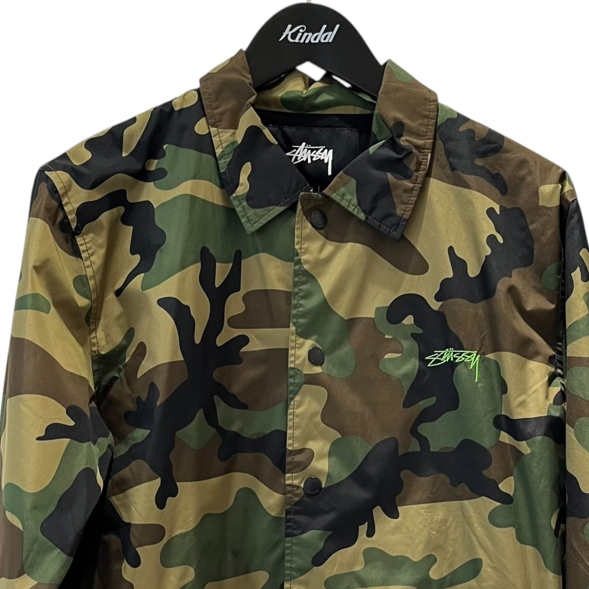 STUSSY 迷彩ジャケット L 刺繍ロゴ入り 古着 ステューシー STUSSY 迷彩柄 ミリタリージャケット メンズM