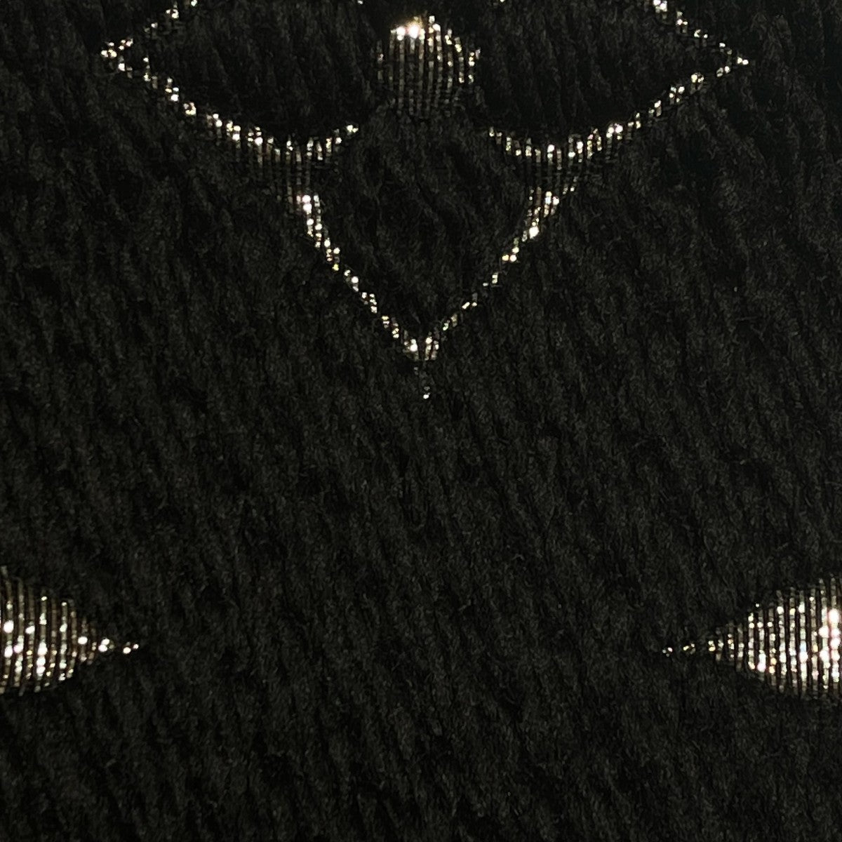 LOUIS VUITTON(ルイヴィトン) GM0136□ M75833 エシャルプ ロゴ