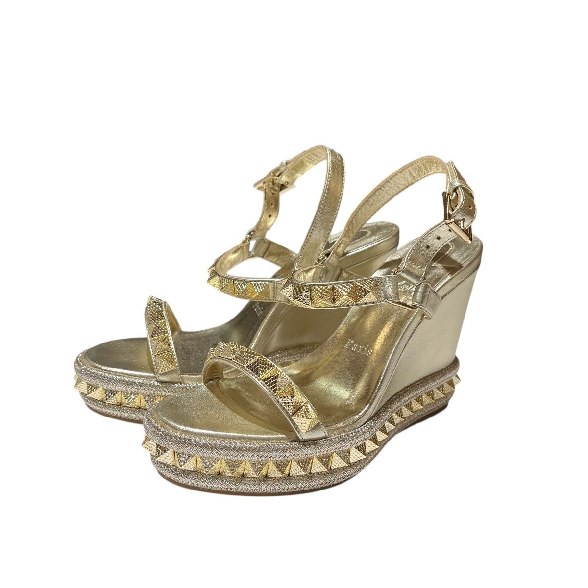 Christian Louboutin(クリスチャンルブタン) 1221349 PYRACLOUスタッズ