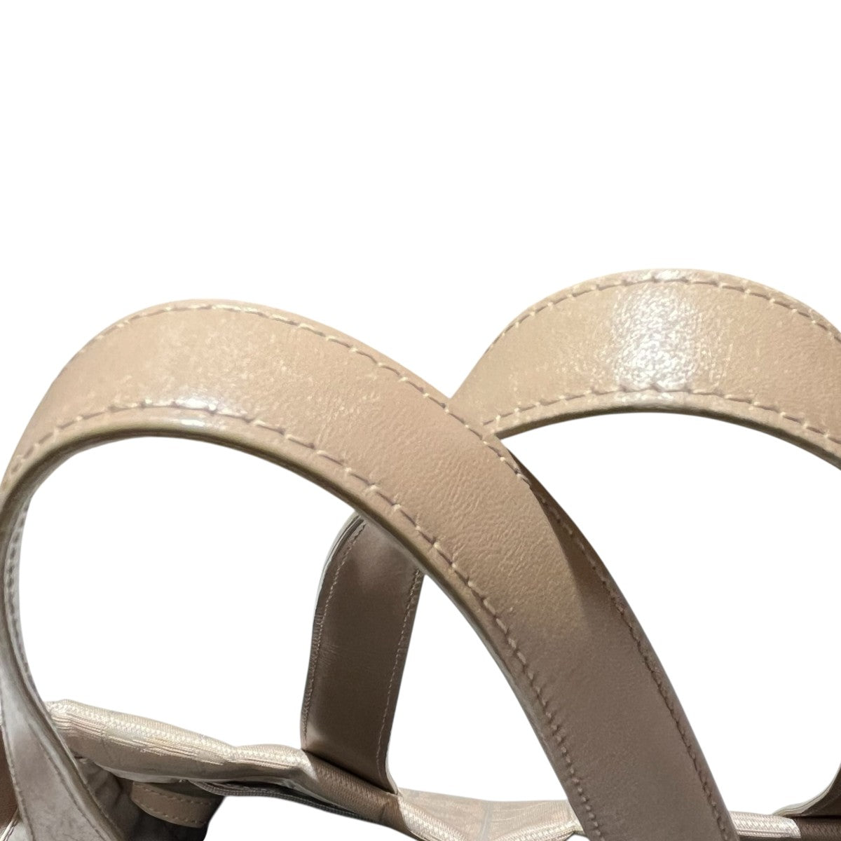 ニュートラベルライントートバック