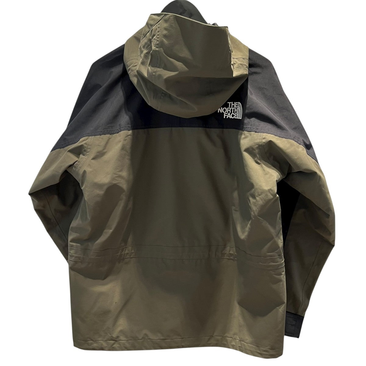 マウンテンジャケットNP62236 Mountain Light Jacket