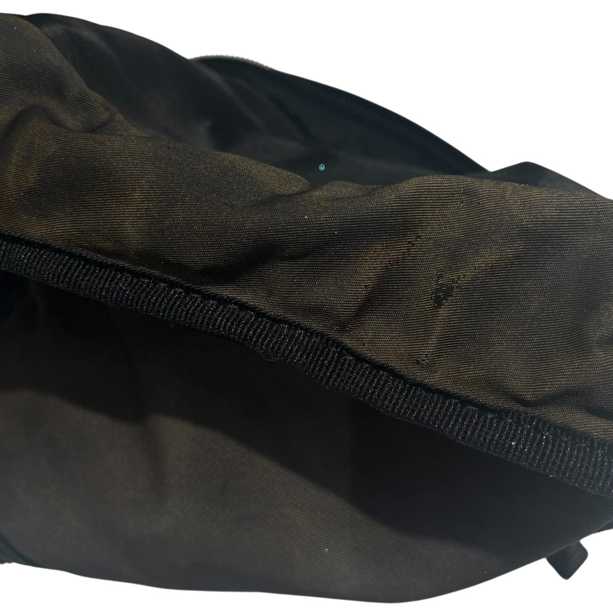 PRADA 三角ロゴ ボディバックV210 古着・中古-8枚目のアイテム画像