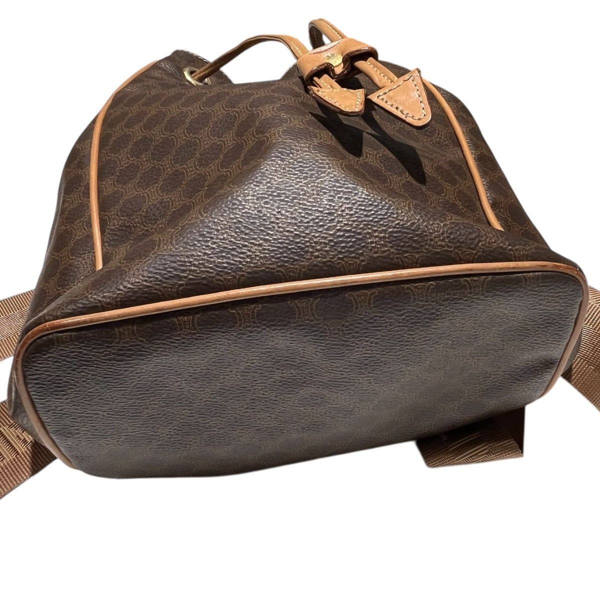 マカダム柄 ロゴストラップバックパック